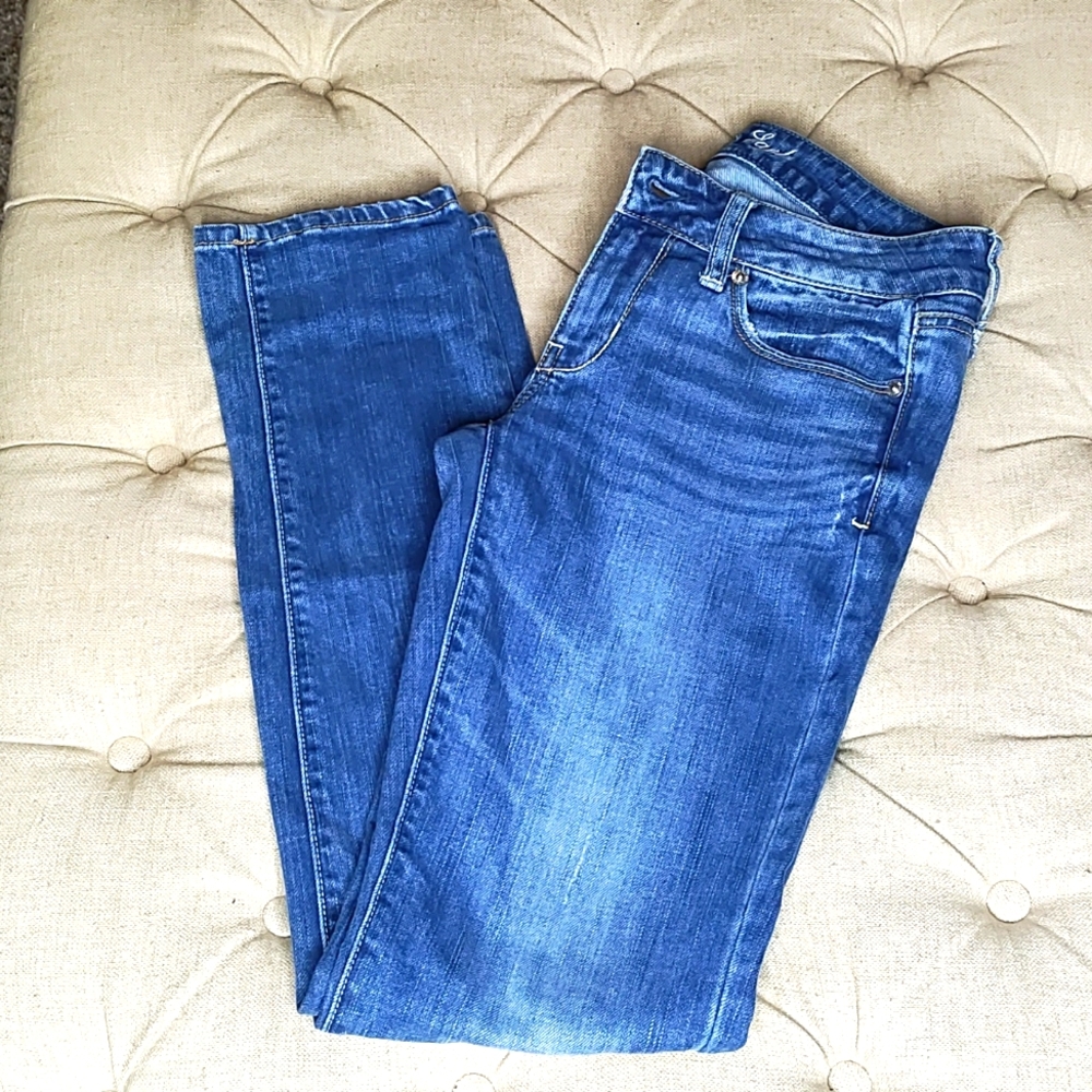 American eagle size 4 regular skinny jeans with stretch